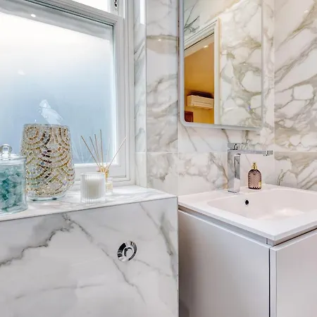 Marble Arch Suite 3-Hosted By Sweetstay London Exterior photo